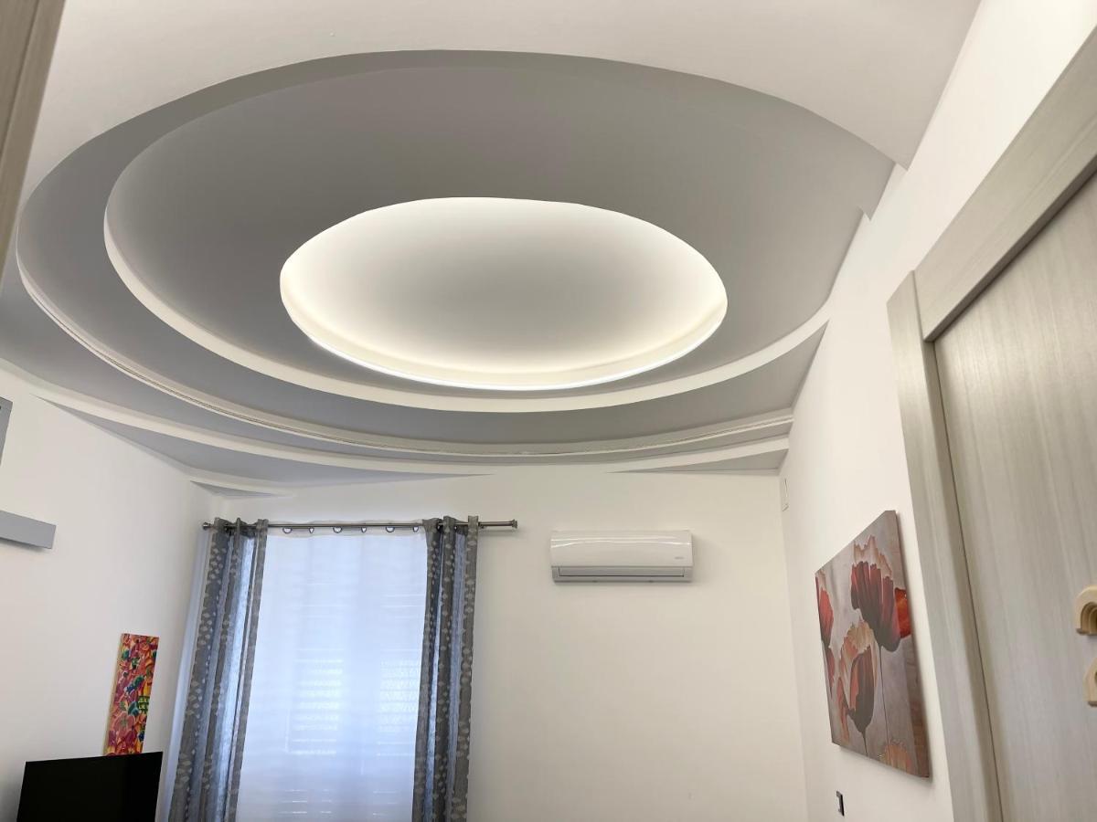B&B Antichi Cortili 泰尔米尼伊梅雷塞 外观 照片
